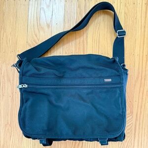Tumi Messanger Bag